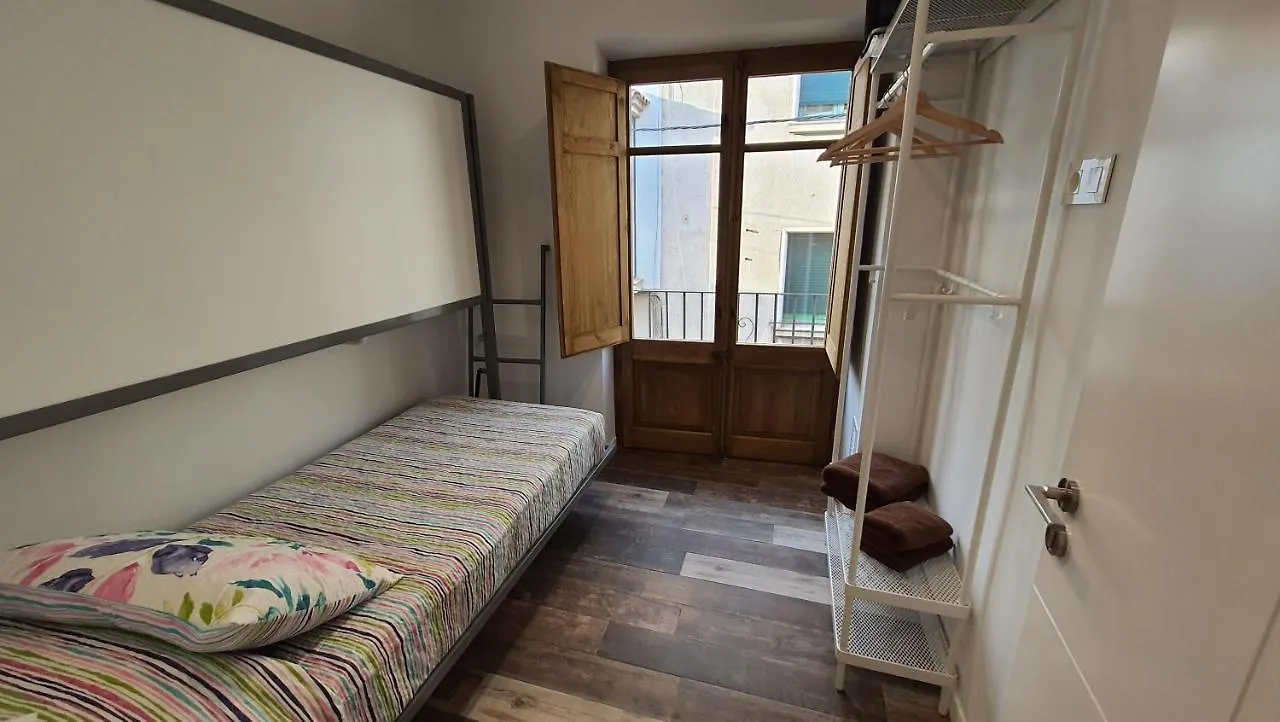 Ca La Fustereta Apartment Figueres