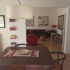  Apartamento Piso Con Vistas A La Rambla De Figueres